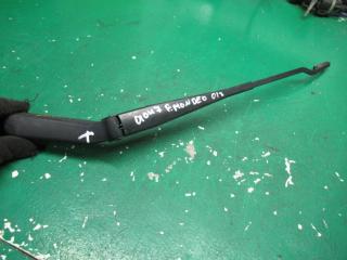 щеткодержатель (поводок стеклоочистителя, дворник) Ford Mondeo 3 поколение 2001, 2.0 л., бензин, МКПП, универсал, 1S7117526AB