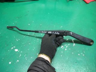 щеткодержатель (поводок стеклоочистителя, дворник) Mercedes-Benz C-Класс W203/S203/CL203 2003, 2.2 л., дизель, АКПП, универсал, A2038200544