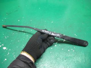 щеткодержатель (поводок стеклоочистителя, дворник) Renault Kangoo 1 поколение [рестайлинг] 2005, 1.5 л., дизель, МКПП, фургон, 8200158098