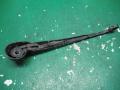 щеткодержатель (поводок стеклоочистителя, дворник) Skoda Octavia 1 поколение (A4) 1998, 1U9955707B - фото №2