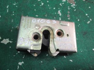 замок двери передней правой Audi 100 С3 [рестайлинг] 1989, 2.3 л., бензин, МКПП, седан, 443837016J