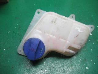 бачок расширительный Volkswagen Passat B5 1998