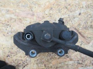 суппорт передний правый Opel Tigra 1 поколение 1997, 1.4 л., бензин, МКПП, купе