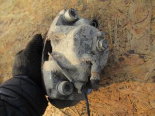 суппорт передний левый Opel Vectra C 2003, 2.2 л., дизель, МКПП, универсал