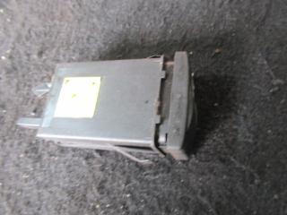 кнопка обогрева заднего стекла Audi A4 B5 1996, 4D0941503B