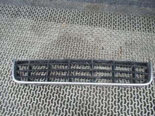 заглушка (решетка) в бампер Audi A3 8P 2004, 1.6 л., бензин, МКПП, хетчбэк 5 дв.