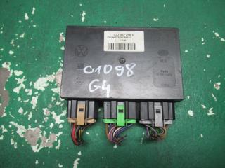 блок комфорта Volkswagen Golf 3 поколение 1998, 1.4 л., бензин, МКПП, хетчбэк 5 дв., 1C0962258N
