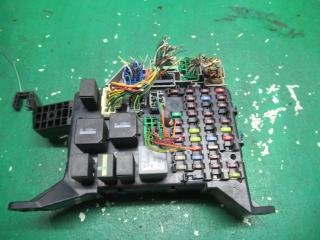 блок предохранителей Ford Mondeo 3 поколение [рестайлинг] 2005, 2.0 л., дизель, МКПП, универсал, 4S7T14A073AB