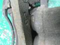 суппорт передний правый Kia Carnival UP/GQ 1999, 2.9 л., дизель, МКПП, минивэн - фото №4