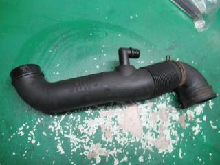 патрубок (трубопровод, шланг) Volkswagen Transporter T5 2008, 1.9 л., дизель, МКПП, 7H0129615D