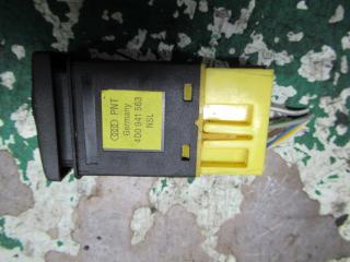 кнопка противотуманных фар Audi A4 B5 1995, 1.8 л., бензин, МКПП, седан, 4D0941563