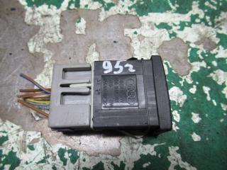 кнопка корректора фар Audi A4 B5 1995, 1.8 л., бензин, МКПП, седан, 8D0941301