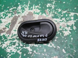 ручка внутренняя передняя правая Dacia Sandero 1 поколение 2009, 1.4 л., бензин, МКПП, хетчбэк 5 дв.