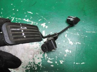 педаль Toyota Aygo 1 поколение 2005, 1.0 л., бензин, МКПП, хетчбэк 5 дв., 1016192