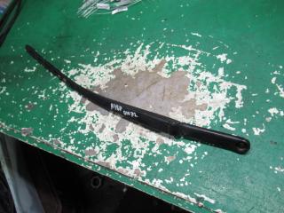 щеткодержатель (поводок стеклоочистителя, дворник) Audi A3 8P 2004, 1.6 л., бензин, МКПП, хетчбэк 5 дв., 8P1955408A