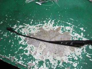 щеткодержатель (поводок стеклоочистителя, дворник) Volkswagen Passat B5 1998, 3B1955410