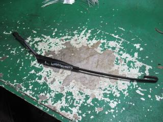 щеткодержатель (поводок стеклоочистителя, дворник) Opel Omega B [рестайлинг] 2000, 3.0 л., бензин, АКПП, универсал, 90493822