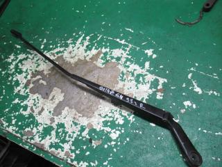 щеткодержатель (поводок стеклоочистителя, дворник) Volkswagen Golf 3 поколение 1998, 1.6 л., бензин, МКПП, хетчбэк 5 дв., 1J1955410A