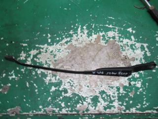 щеткодержатель (поводок стеклоочистителя, дворник) Audi A4 B5 1995, 1.8 л., бензин, МКПП, седан, 8D1955408