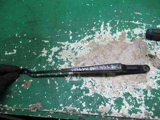 щеткодержатель (поводок стеклоочистителя, дворник) Volkswagen Polo 3 поколение 1999, 1.4 л., бензин, МКПП, универсал, 6K1955408D