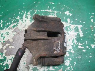 суппорт передний правый Peugeot 307 1 поколение 2004