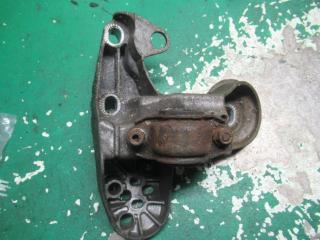 кронштейн (крепление) Volkswagen Passat B5 1998, 1.9 л., дизель, МКПП, универсал, 4B0199351B