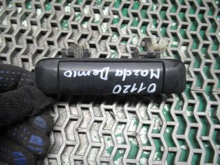 ручка наружная задняя левая Mazda Demio DW [рестайлинг] 1999, 1.3 л., бензин, МКПП, хетчбэк 5 дв.