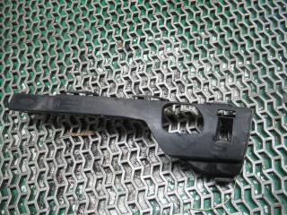 крепление бампера Ford Focus 1 поколение [рестайлинг] 2005, 1.6 л., бензин, МКПП, универсал, 4M5117E857AC