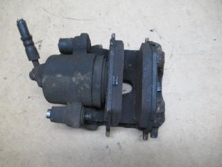 суппорт передний правый Volkswagen Polo 4 поколение 2004