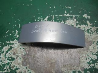 ус под фонарь левый SEAT Alhambra 1 поколение [рестайлинг] 2003, 1.9 л., дизель, АКПП, минивэн, 7M3807871A