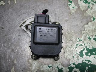 моторчик заслонки печки Volkswagen Passat B5 [рестайлинг] 2002, 1.9 л., дизель, МКПП, универсал, 8D1820511E, 0132801148