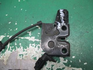 замок капота Volkswagen Touran 1 поколение 2004