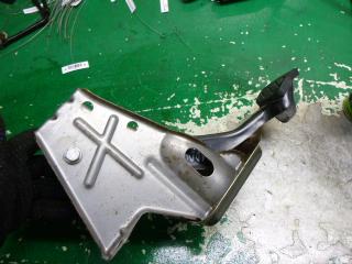 педаль тормоза Volkswagen Caddy 3 поколение 2008, 1.9 л., дизель, фургон, 1T1721057Q