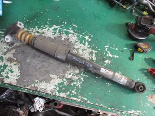 амортизатор задний Volkswagen Polo 4 поколение 2002, 1.4 л., бензин, МКПП, хетчбэк 5 дв.