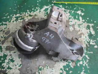 кронштейн двигателя Audi A4 B5 1996