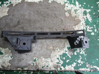 крепление бампера Volkswagen Caddy 2 поколение 2004, 2.0 л., дизель, МКПП, фургон, 1T0807890B