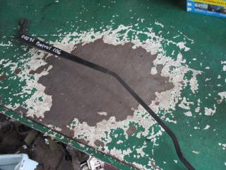 щеткодержатель (поводок стеклоочистителя, дворник) Peugeot 206 1 поколение 2003, 1.1 л., бензин, МКПП, хетчбэк 5 дв.