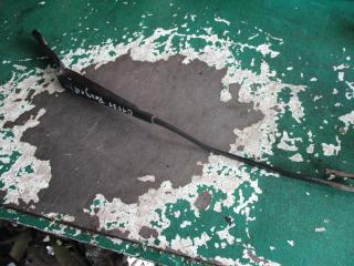 щеткодержатель (поводок стеклоочистителя, дворник) Peugeot 206 1 поколение [рестайлинг] 2005, 1.4 л., дизель, МКПП, хетчбэк 5 дв.