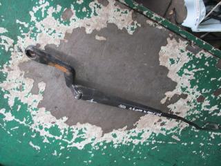 щеткодержатель (поводок стеклоочистителя, дворник) Skoda Fabia 1 поколение [рестайлинг] 2005, 1.9 л., дизель, МКПП, универсал, 6Y1955409