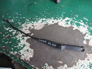 щеткодержатель (поводок стеклоочистителя, дворник) Audi A4 B5 1995, 1.9 л., дизель, МКПП, седан