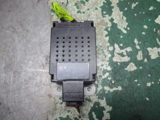 усилитель антенны Volkswagen Golf Plus 1 поколение 2007, 1.9 л., дизель, МКПП, хетчбэк 5 дв., 5M0035570B