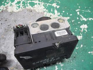 блок ABS Ford Focus 1 поколение [рестайлинг] 2004, 1.8 л., дизель, МКПП, универсал, 2M512M110EE