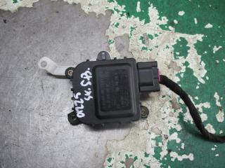 моторчик заслонки печки Skoda Superb 1 поколение 2004, 1.8 л., бензин, МКПП, седан, 8D1820511B