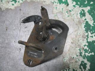 замок капота Skoda Fabia 1 поколение (6Y) [рестайлинг] 2004, 1.4 л., бензин, МКПП, универсал, 6Y0823480C