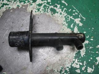 крепление бампера Audi A6 4A/C4 1996, 2.8 л., бензин, АКПП, универсал, 4A0807331C