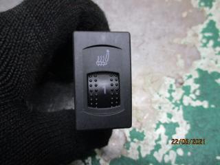 кнопка обогрева сидений Volkswagen Passat B5 1998, 1.6 л., бензин, МКПП, седан, 3B0963564