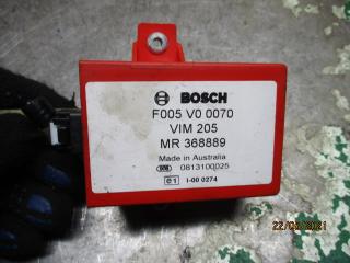 блок управления стеклоподъемниками Mitsubishi Carisma 1 поколение [рестайлинг] 2002, 1.6 л., бензин, МКПП, седан, MR368889