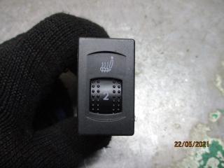 кнопка обогрева сидений Volkswagen Passat B5 1998, 1.6 л., бензин, МКПП, седан, 3B0963563