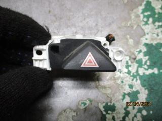 кнопка аварийной сигнализации Ford Focus 1 поколение [рестайлинг] 2003, 1.8 л., бензин, МКПП, седан, 2M5T13A350AA