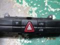кнопка аварийной сигнализации Mercedes-Benz Sprinter 2 поколение (W906) 2007, 2.2 л., дизель, МКПП, микроавтобус, A9065450107 - фото №2